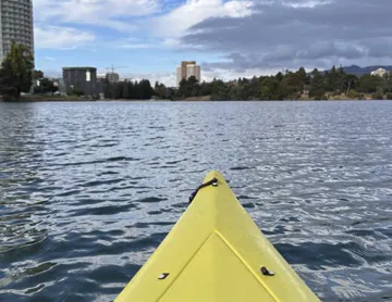Lake Merritt boating photograph (present-day illustration)