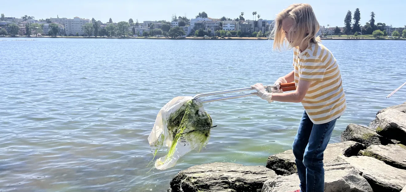 Lake Merritt Institute community and lake photograph